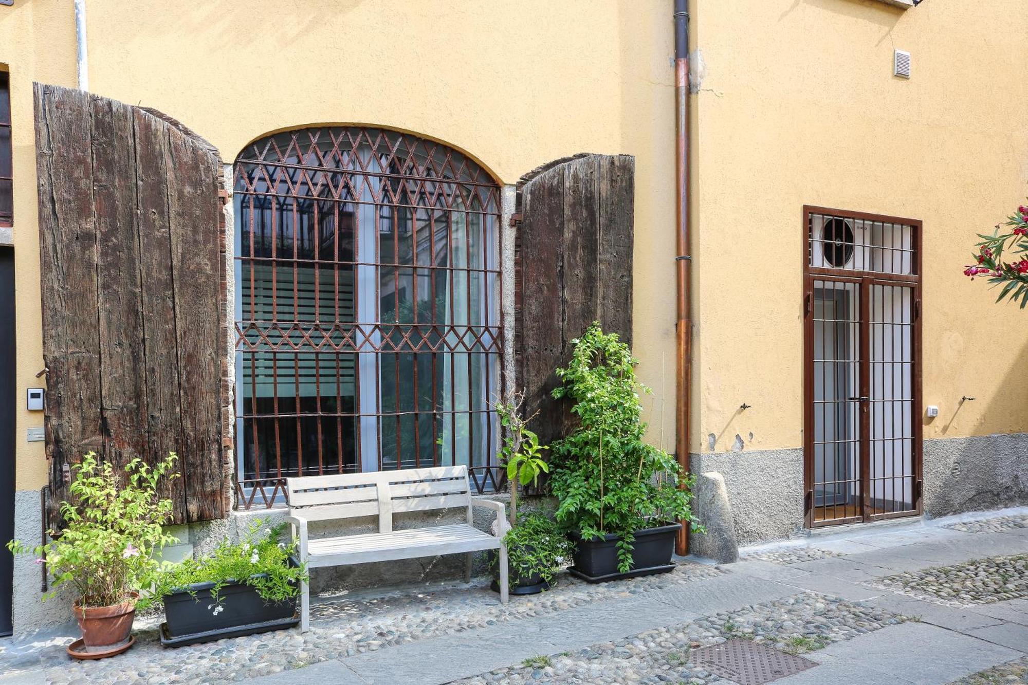 Rrrapido In Corso San Gottardo - 4 People Appartement Milaan
